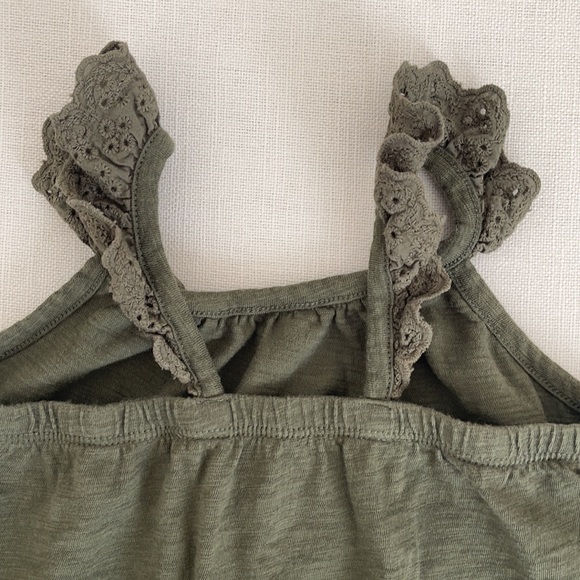 GAP toddler girl eyelet tank top - Picture 7 of 9